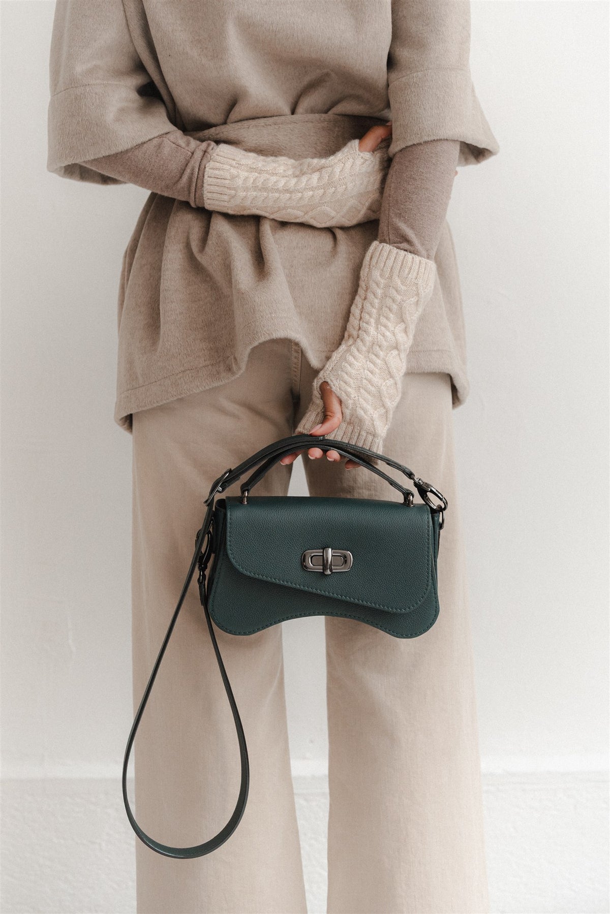 Sac forme baguette cuir vert sapin grainé - L'iconique de Nodie's - vert sapin grainé