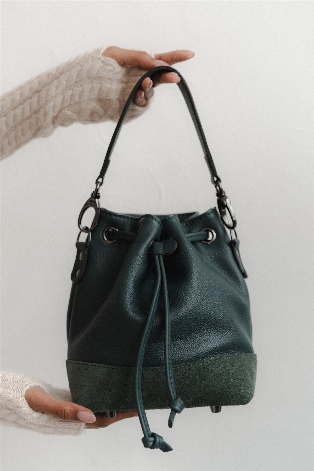 Sac seau cuir vert sapin grainé - Tommy - vert sapin grainé