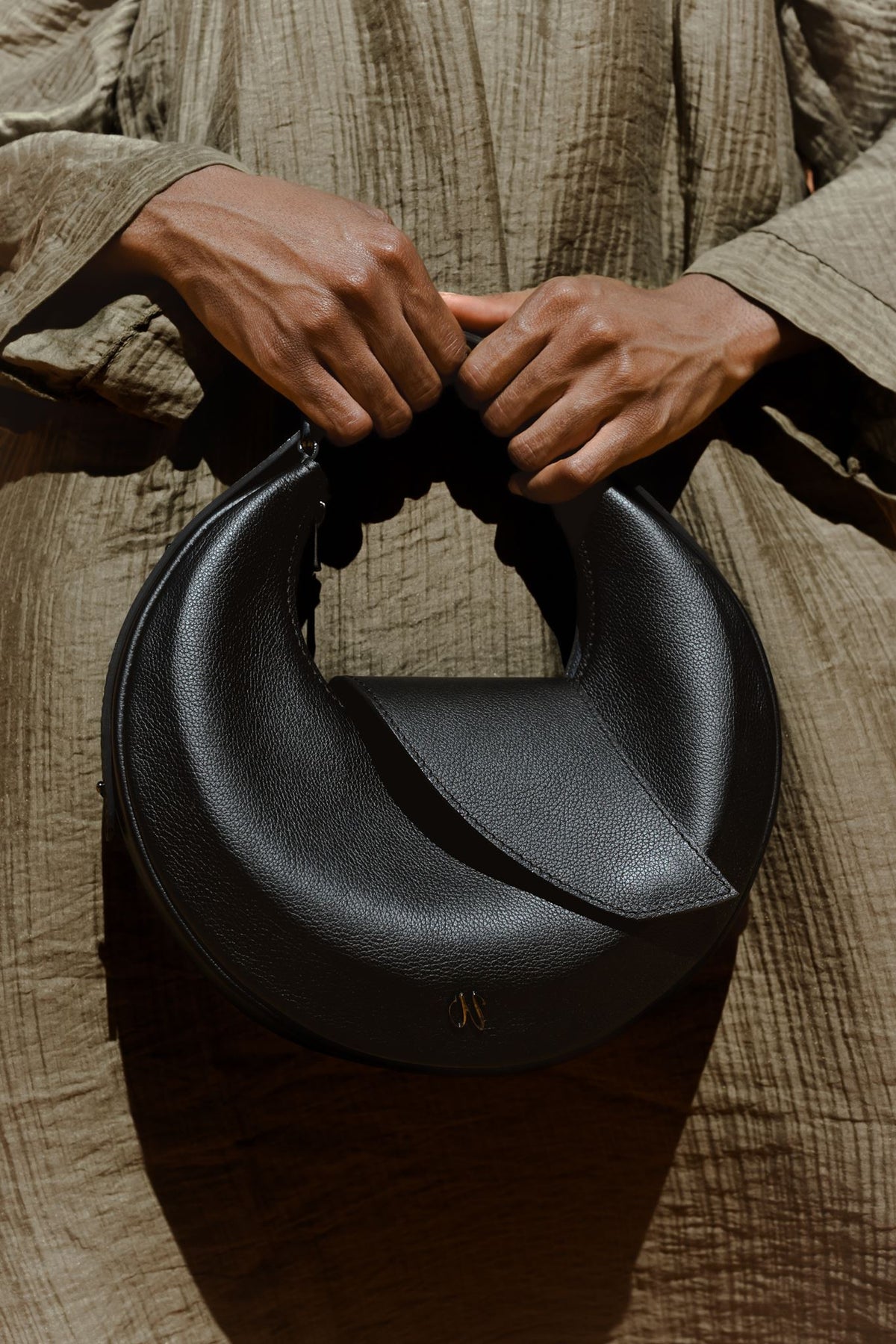 Sac hobo femme cuir noir  - New moon - grainy black
